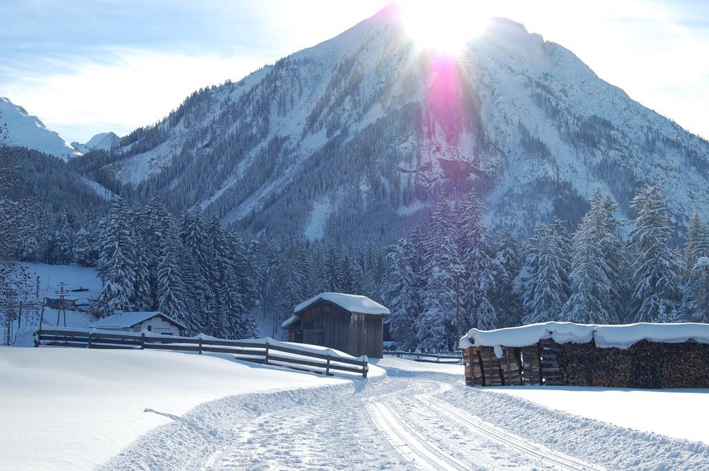 Apartmán Haus Waldrast Elbigenalp Exteriér fotografie