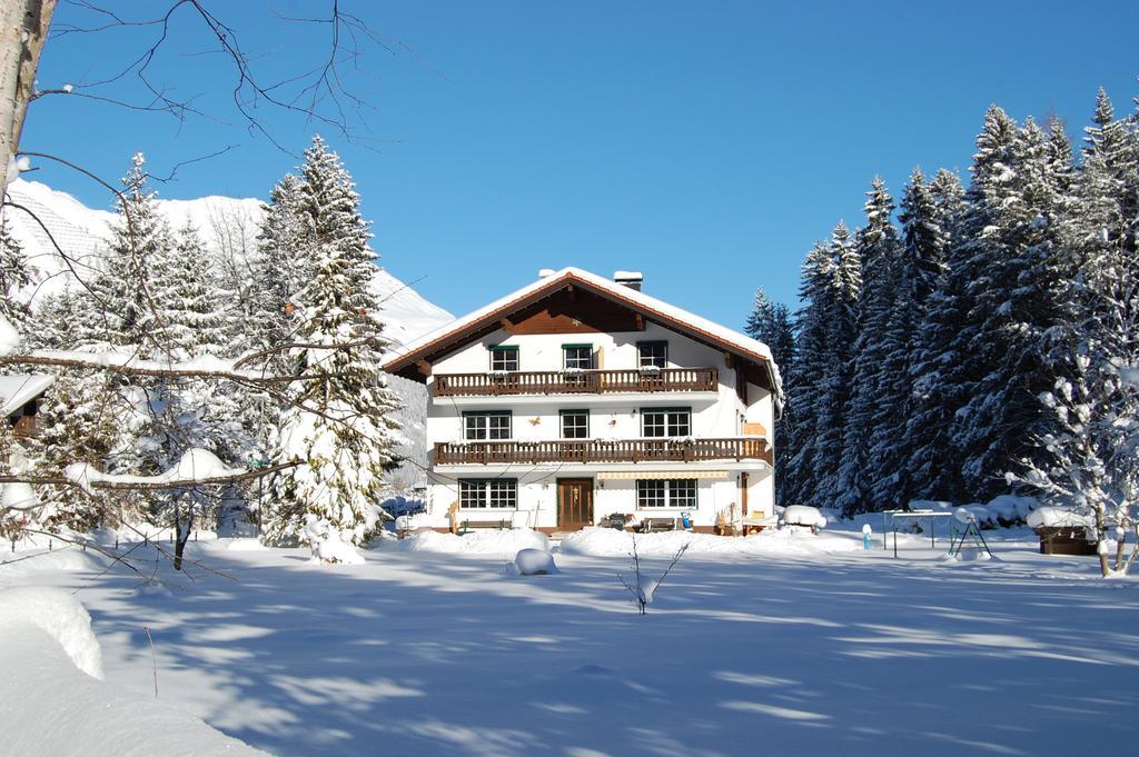 Apartmán Haus Waldrast Elbigenalp Exteriér fotografie